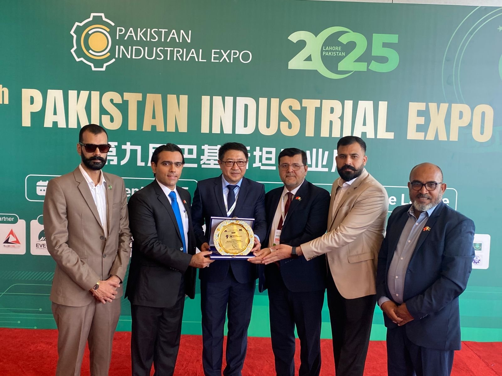 Discover Pakistan TV Live Broadcast